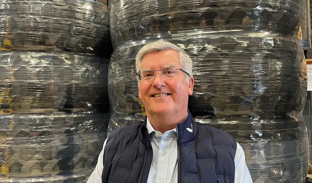 Peter Simson Director at Tyron Runflat
